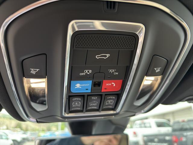 used 2024 Jeep Grand Cherokee car, priced at $46,299