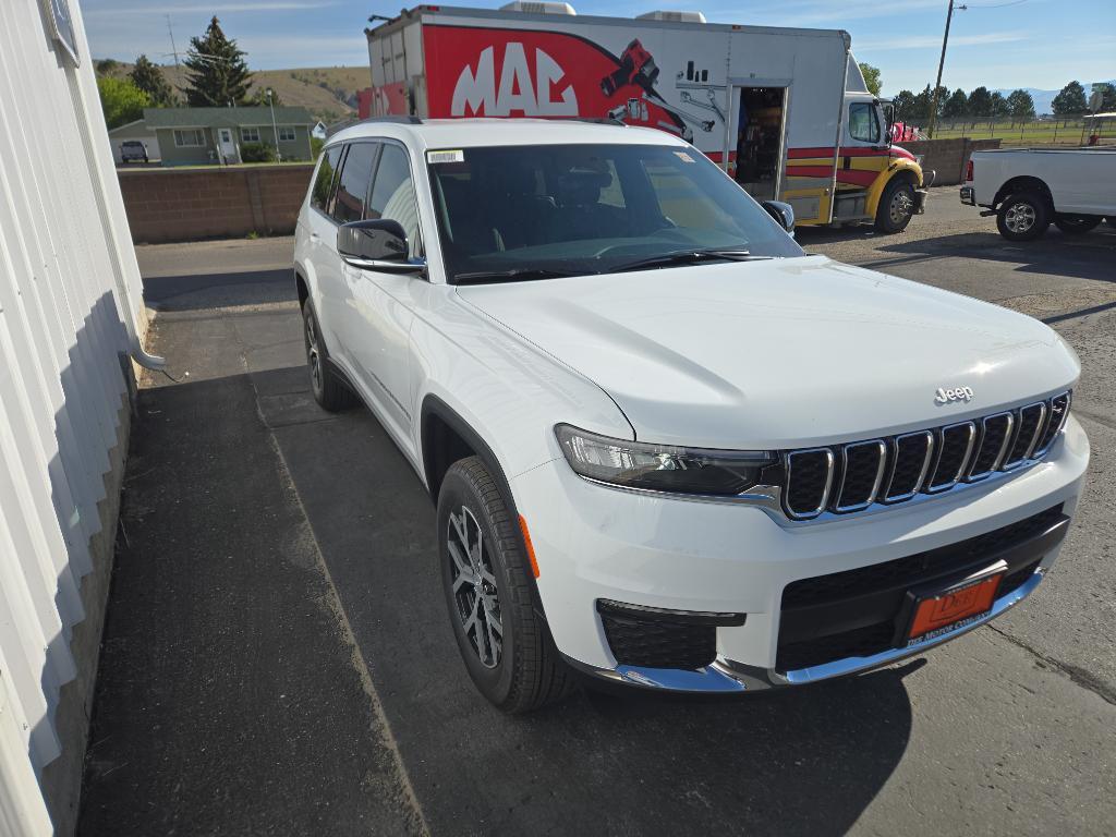 new 2025 Jeep Grand Cherokee L car, priced at $47,362