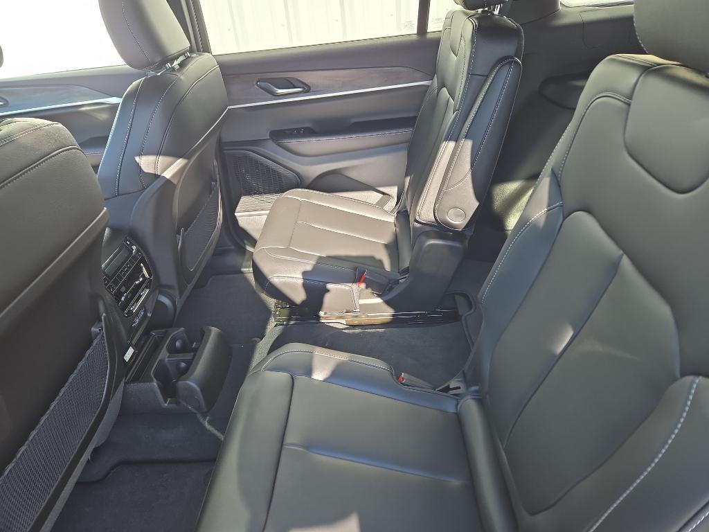 new 2025 Jeep Grand Cherokee L car, priced at $47,362