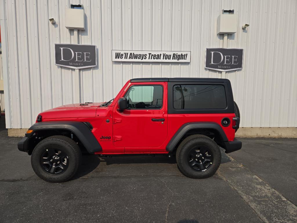 new 2025 Jeep Wrangler car, priced at $38,575