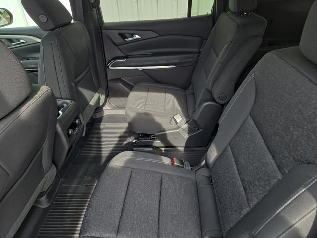 new 2025 Chevrolet Traverse car, priced at $45,239
