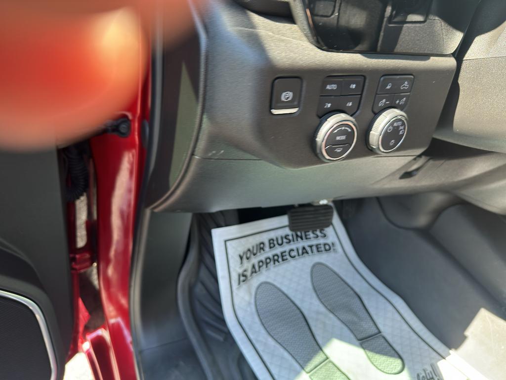 used 2024 Chevrolet Silverado 1500 car, priced at $44,299