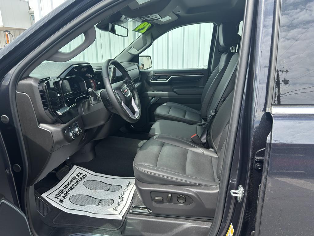 used 2024 GMC Sierra 1500 car, priced at $49,799