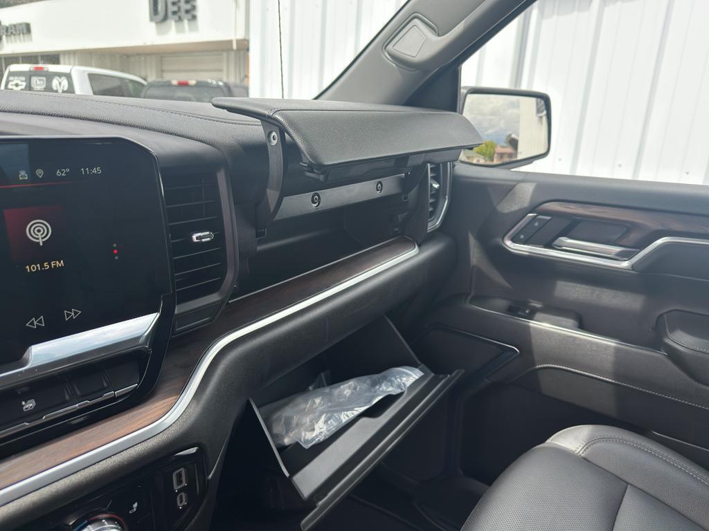 used 2024 GMC Sierra 1500 car, priced at $49,799