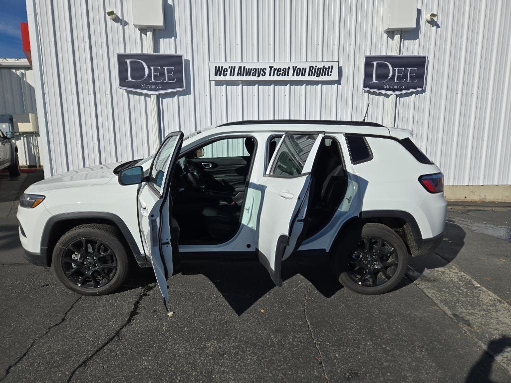 new 2026 Jeep Compass car, priced at $35,339