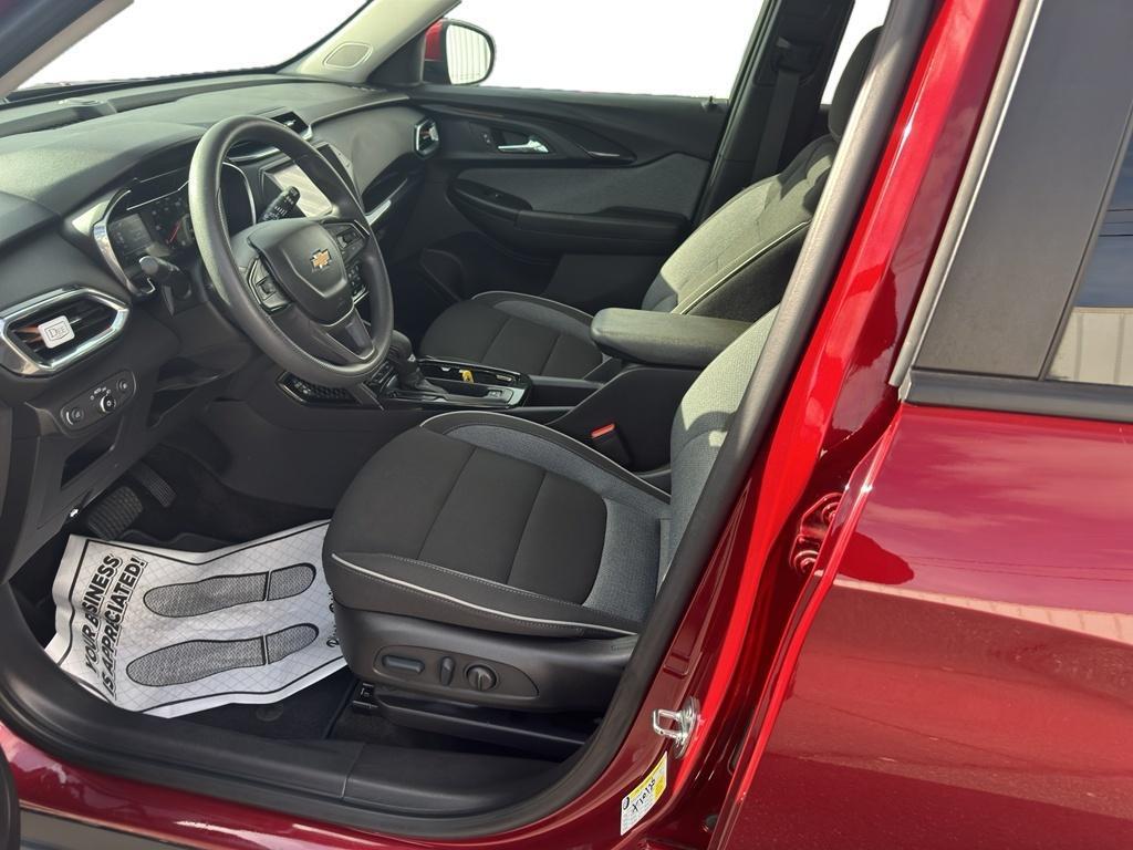 used 2023 Chevrolet TrailBlazer car, priced at $23,299