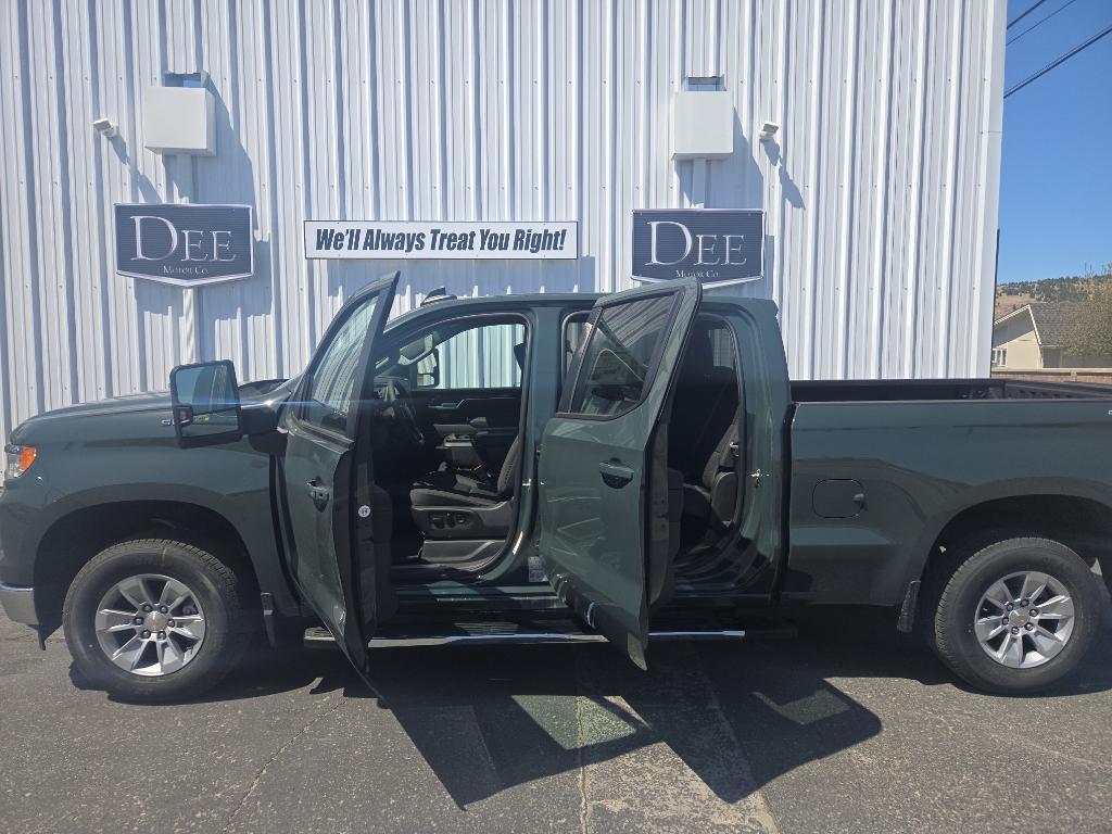 new 2025 Chevrolet Silverado 1500 car, priced at $50,674