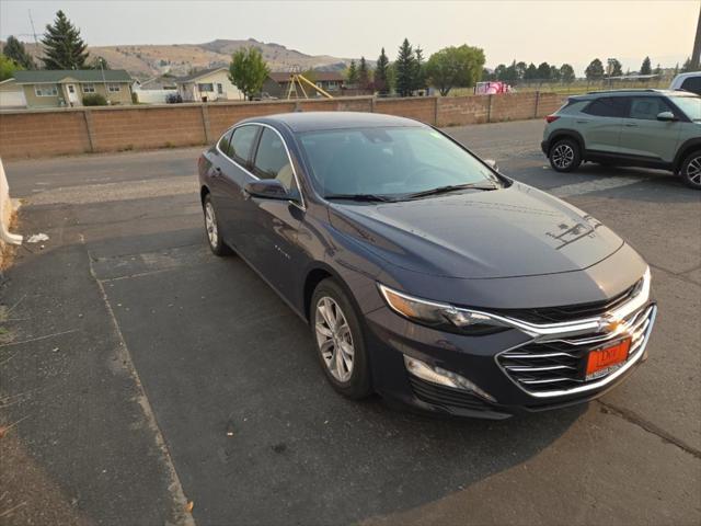 new 2025 Chevrolet Malibu car, priced at $30,059