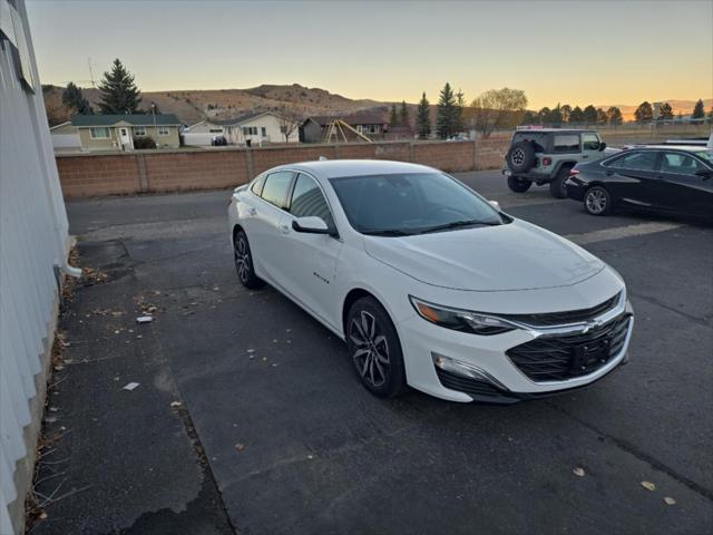 new 2025 Chevrolet Malibu car, priced at $28,819