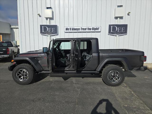 new 2024 Jeep Gladiator car, priced at $58,164