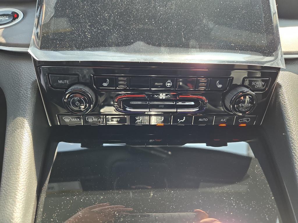 new 2025 Jeep Grand Cherokee L car, priced at $47,898