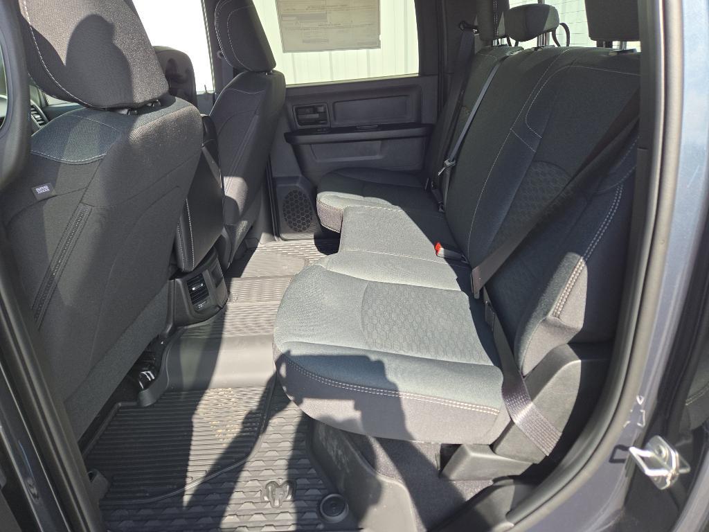 new 2025 Ram 2500 car, priced at $66,582