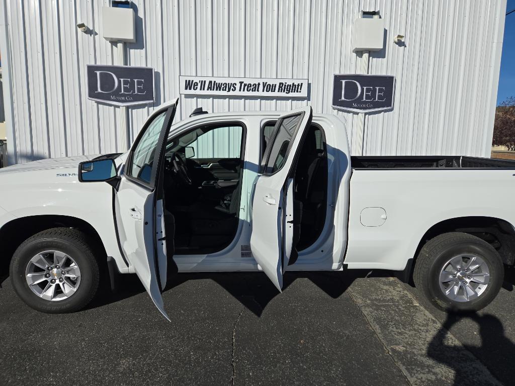 new 2026 Chevrolet Silverado 1500 car, priced at $51,450