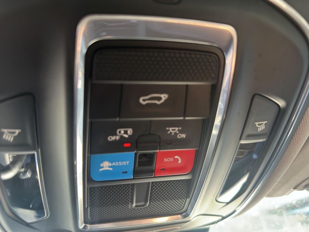 used 2021 Jeep Grand Cherokee L car, priced at $31,299