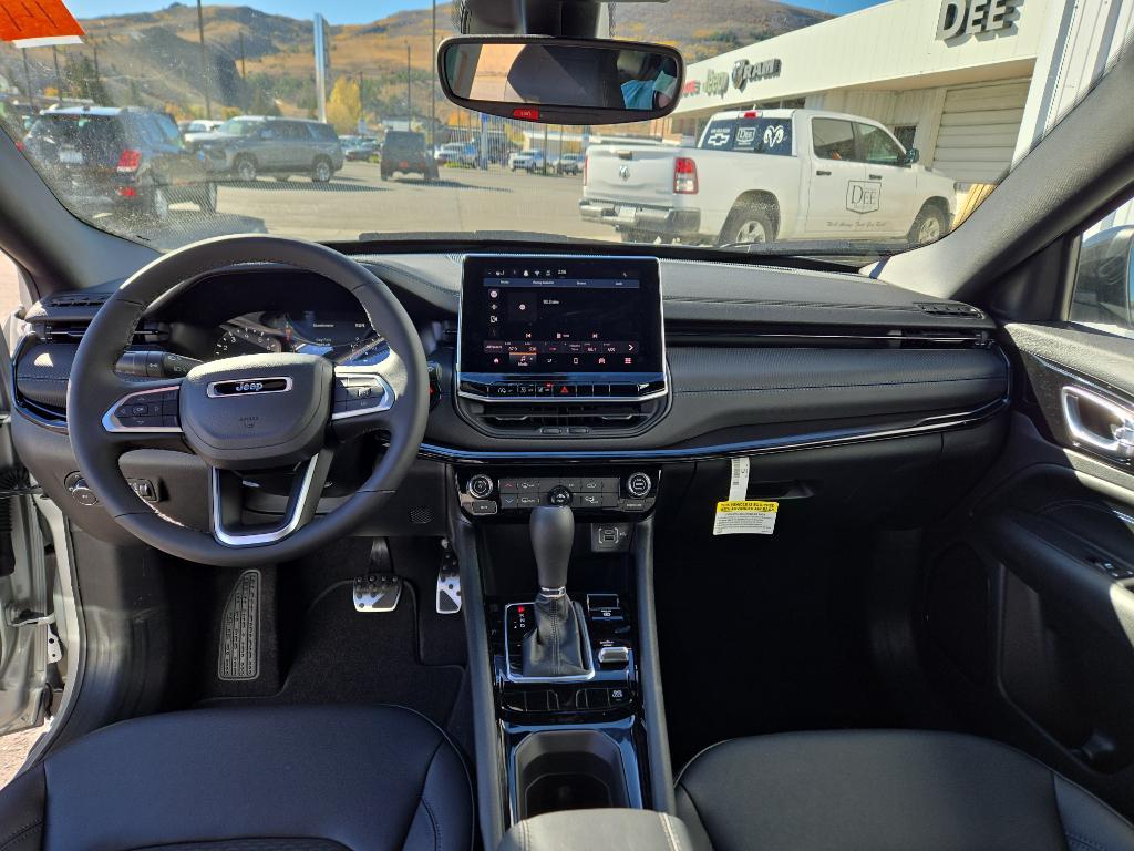 new 2026 Jeep Compass car, priced at $31,054