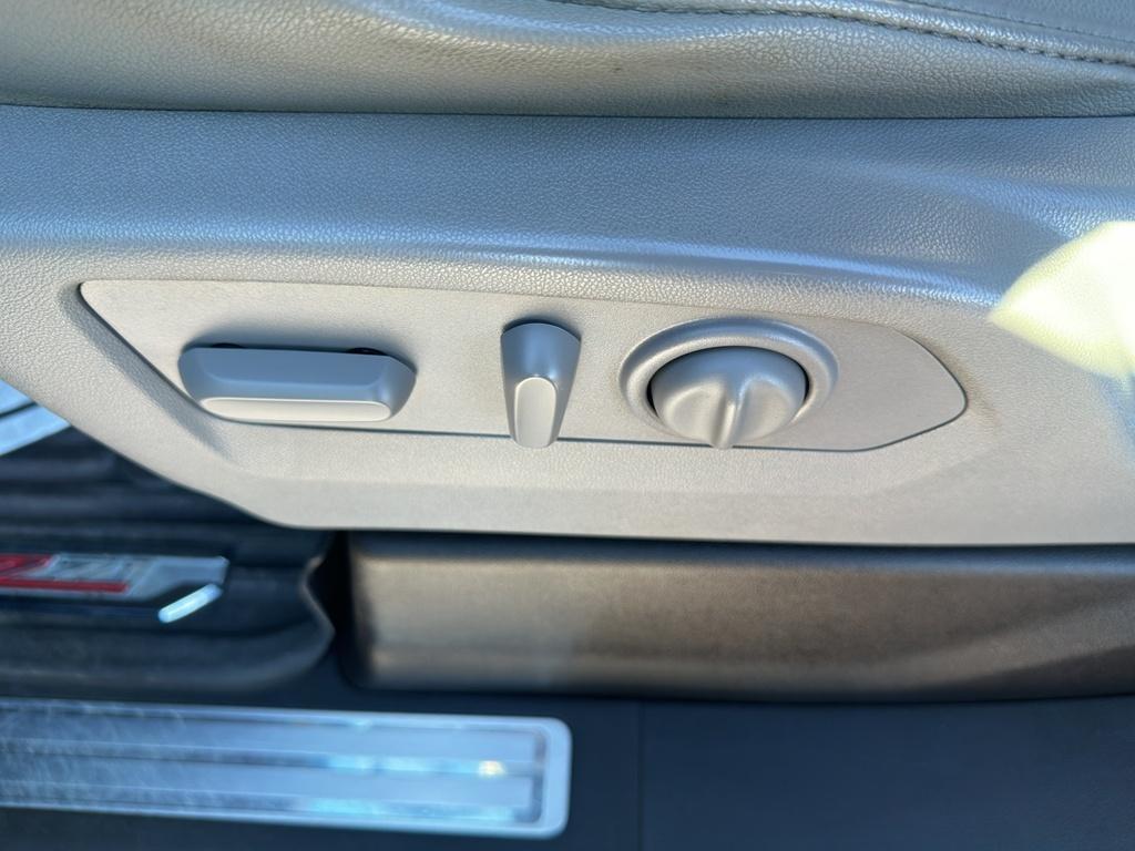 used 2021 Chevrolet Silverado 1500 car, priced at $36,299