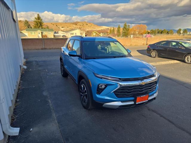 new 2025 Chevrolet TrailBlazer car, priced at $28,316