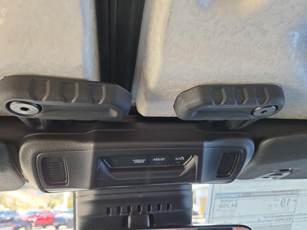 new 2025 Jeep Gladiator car, priced at $55,967