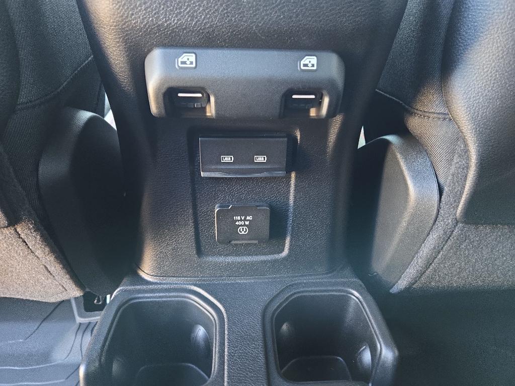 new 2025 Jeep Gladiator car, priced at $55,967