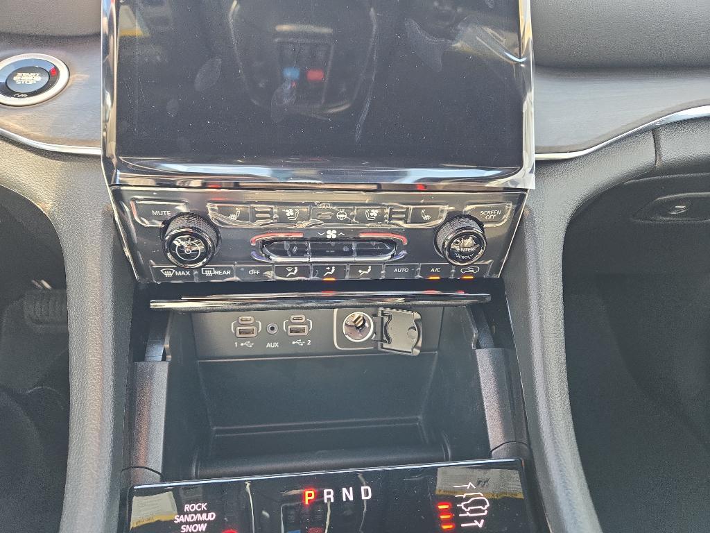 new 2025 Jeep Grand Cherokee car, priced at $56,036