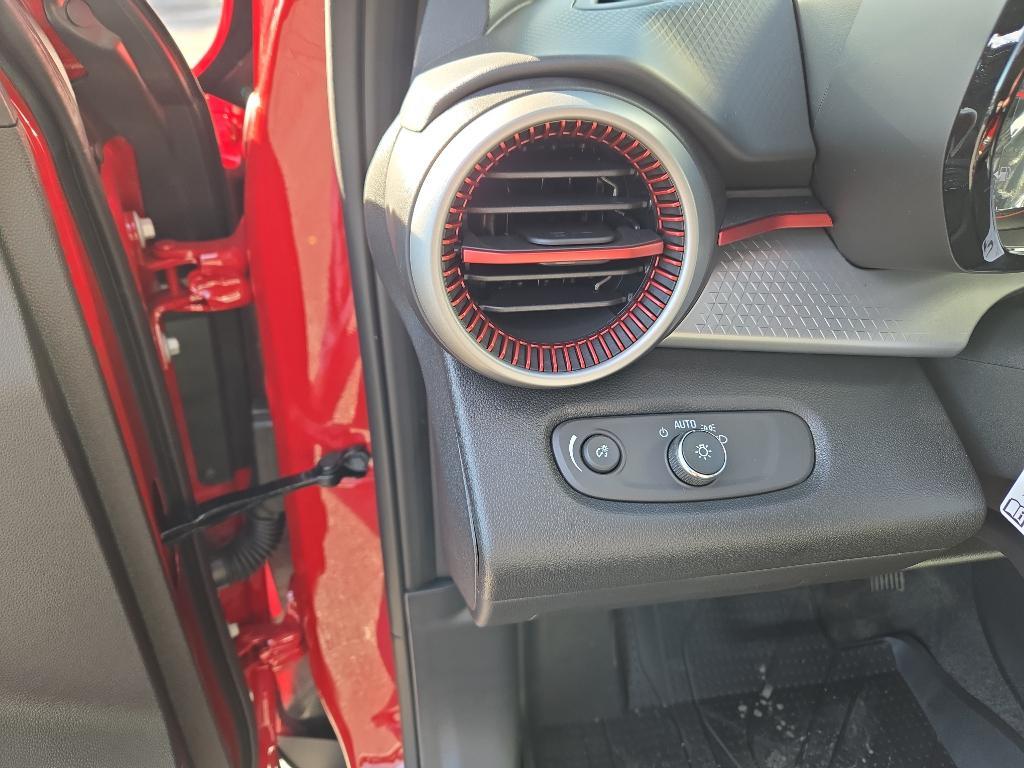 new 2026 Chevrolet Trax car, priced at $25,789