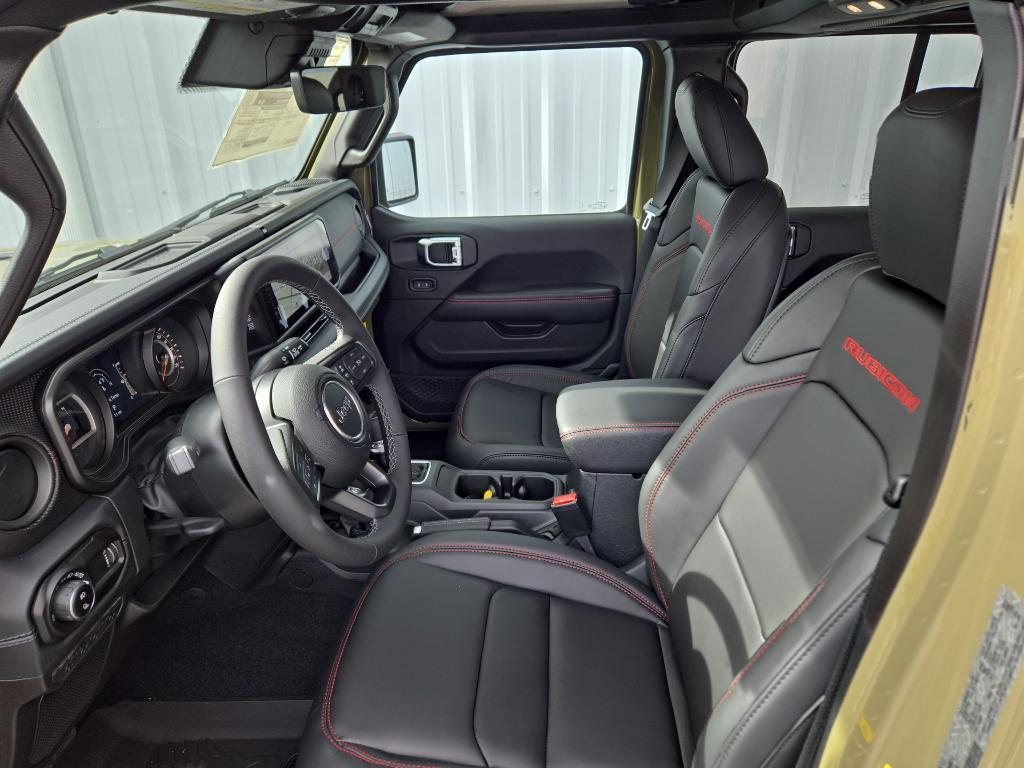 new 2025 Jeep Gladiator car, priced at $58,633