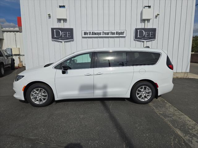 new 2025 Chrysler Voyager car, priced at $40,702