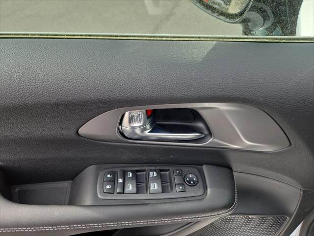 new 2025 Chrysler Voyager car, priced at $40,702