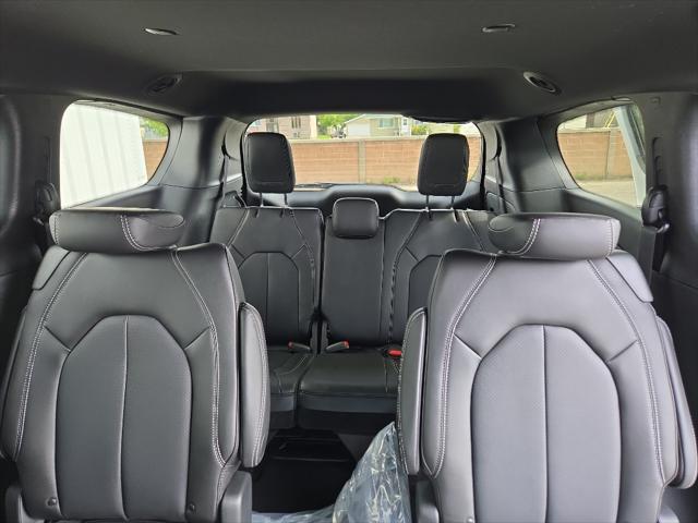new 2025 Chrysler Voyager car, priced at $40,702