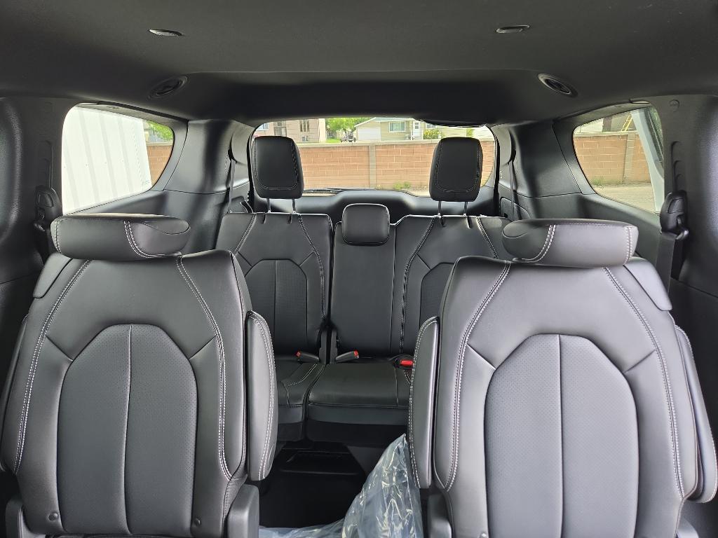 new 2025 Chrysler Voyager car, priced at $39,079