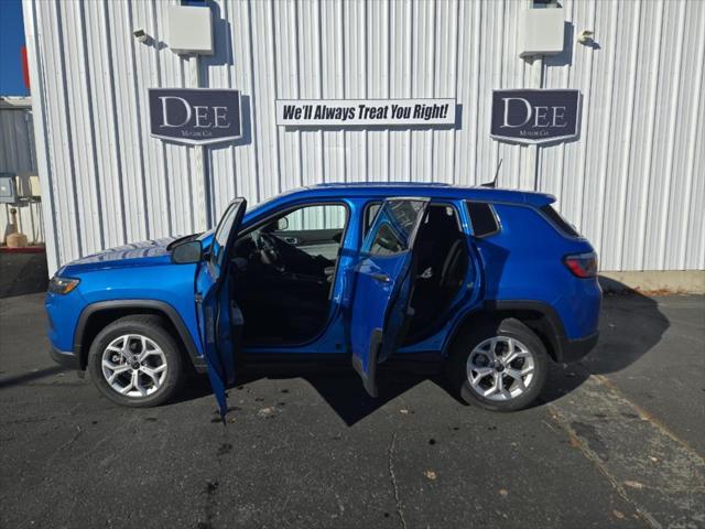 new 2025 Jeep Compass car, priced at $28,389