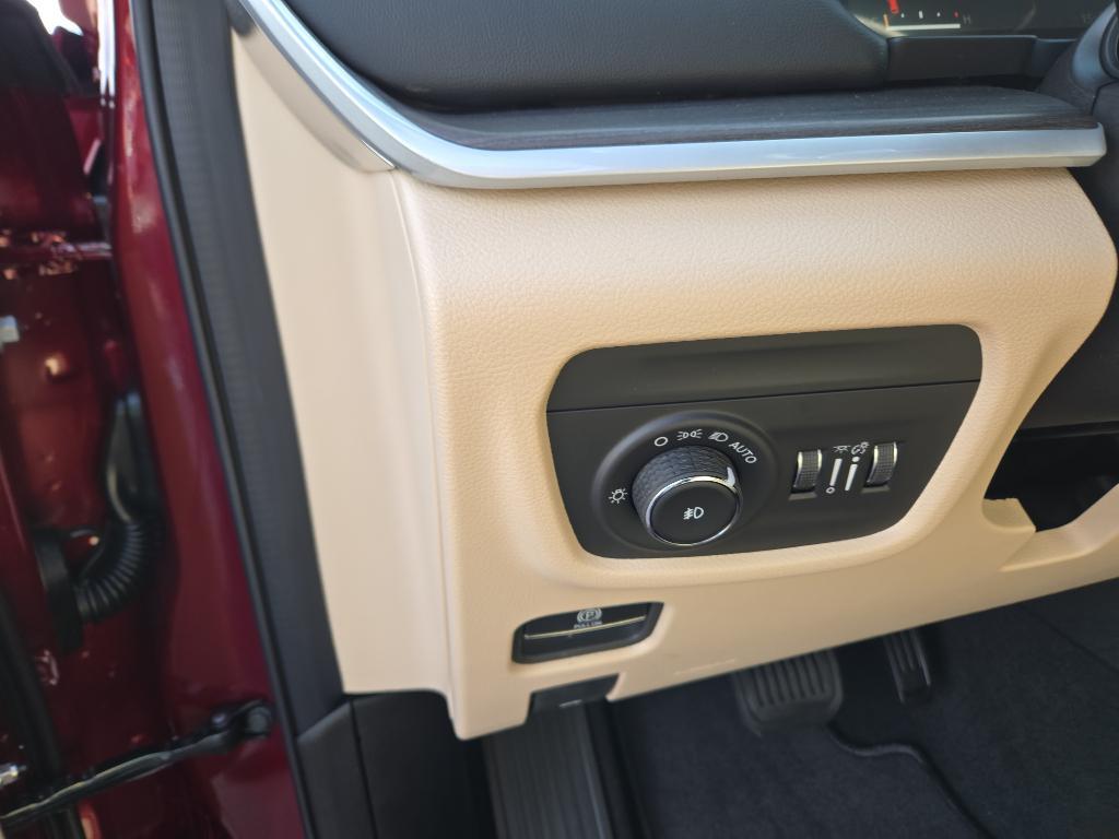 new 2025 Jeep Grand Cherokee L car, priced at $47,898