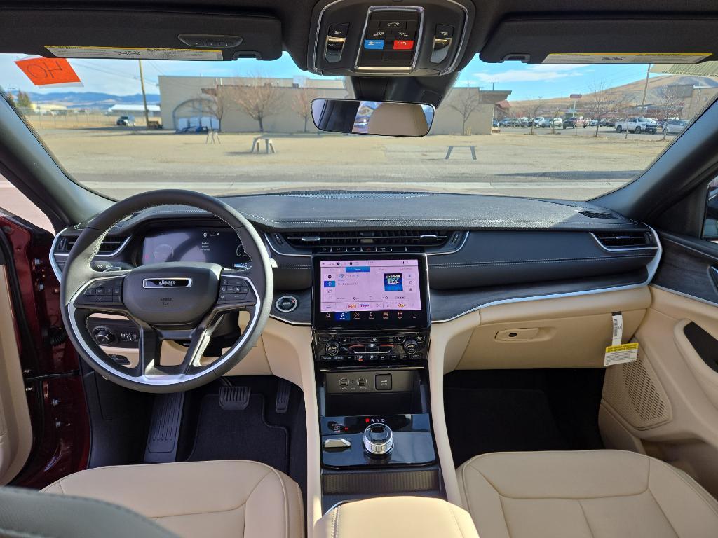 new 2025 Jeep Grand Cherokee L car, priced at $47,898