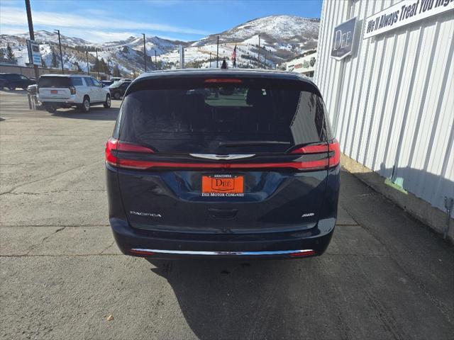 new 2025 Chrysler Pacifica car, priced at $44,701