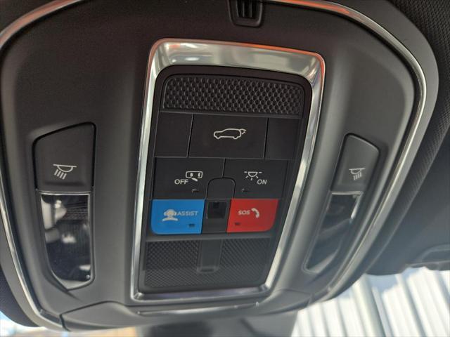 new 2025 Jeep Grand Cherokee car, priced at $44,447