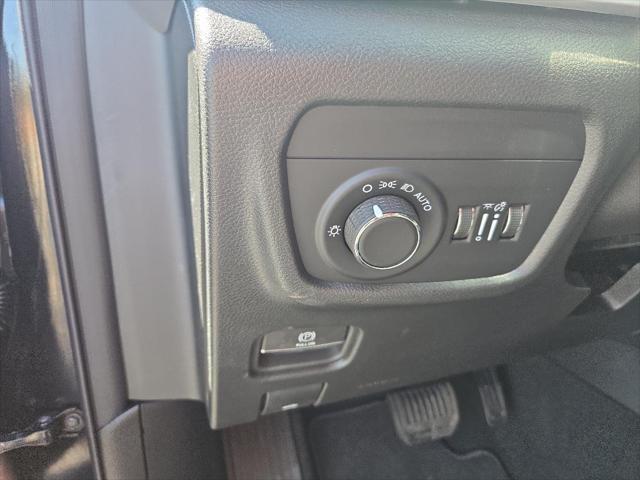 new 2025 Jeep Grand Cherokee car, priced at $44,447
