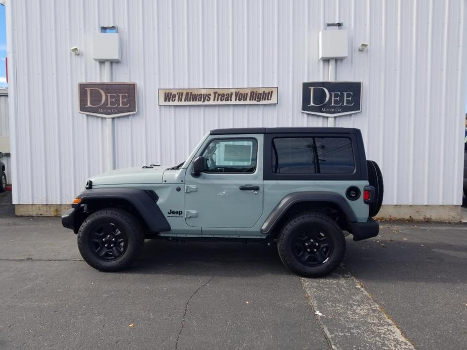 new 2024 Jeep Wrangler car, priced at $37,927