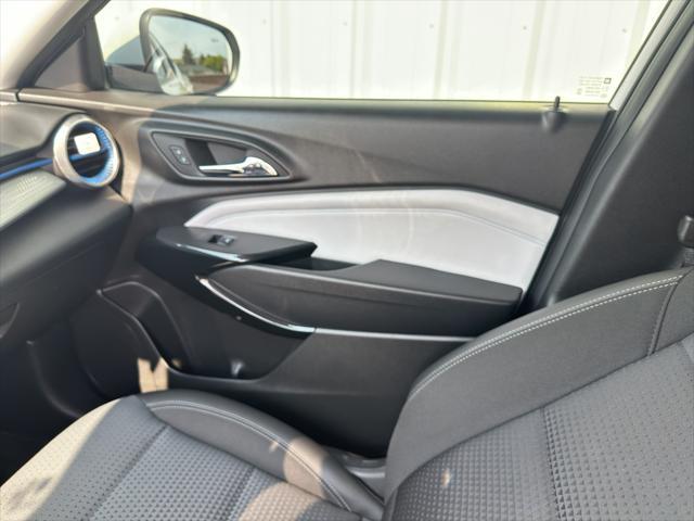 used 2024 Chevrolet Trax car, priced at $25,299