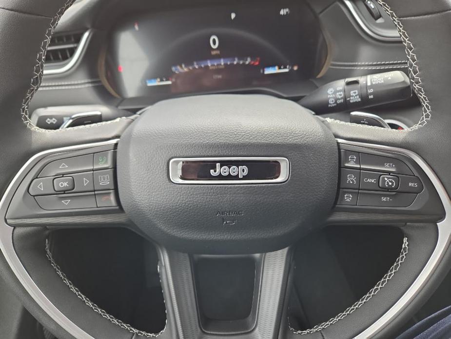 new 2024 Jeep Grand Cherokee car, priced at $48,525