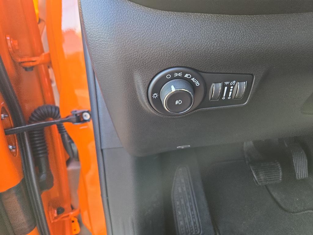 new 2026 Jeep Compass car, priced at $36,990