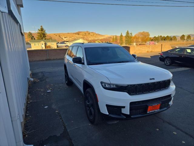 new 2024 Jeep Grand Cherokee L car, priced at $45,118