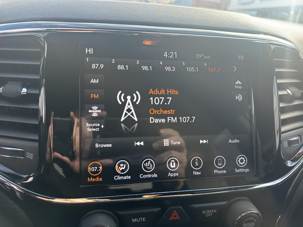 used 2021 Jeep Grand Cherokee car, priced at $27,299