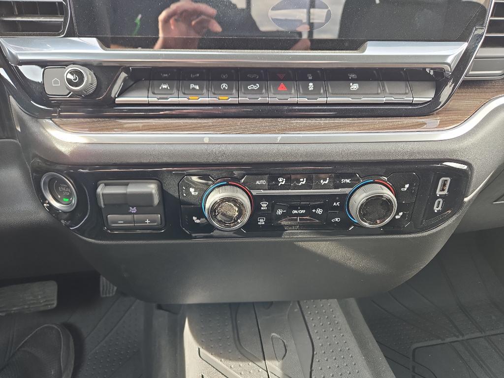 new 2025 Chevrolet Silverado 1500 car, priced at $53,033