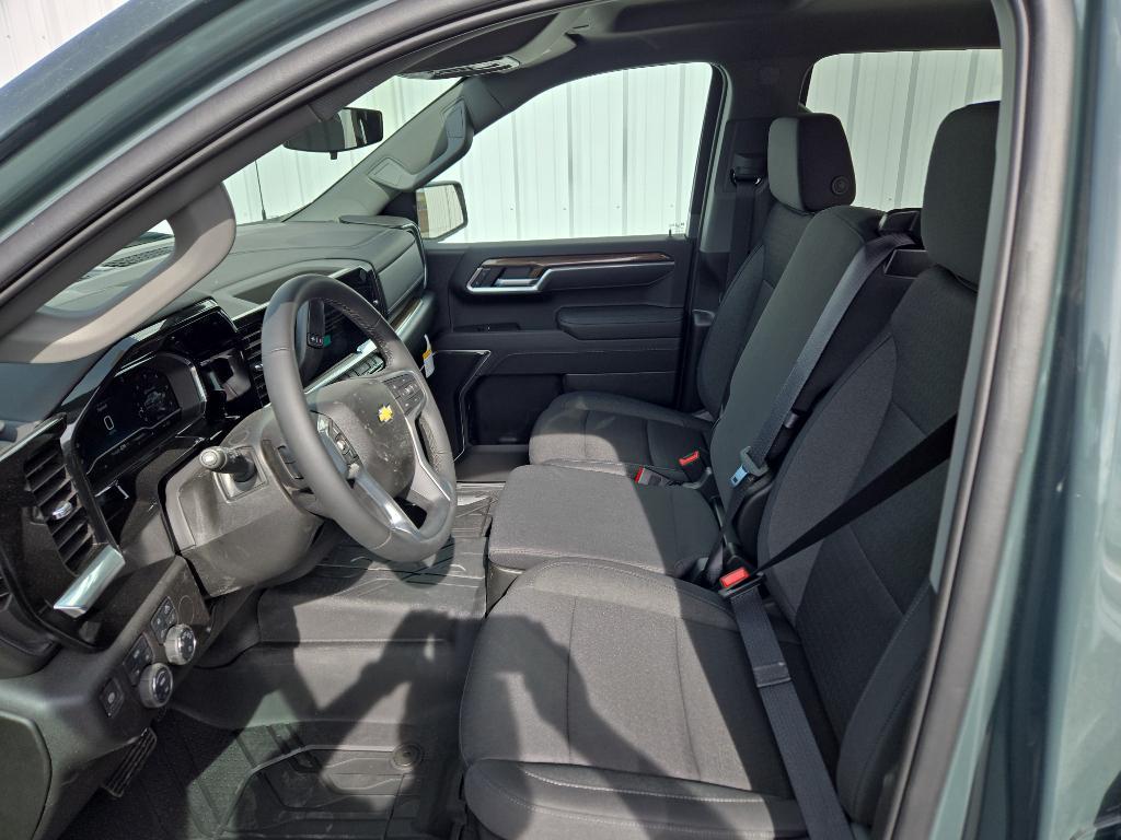 new 2025 Chevrolet Silverado 1500 car, priced at $53,033