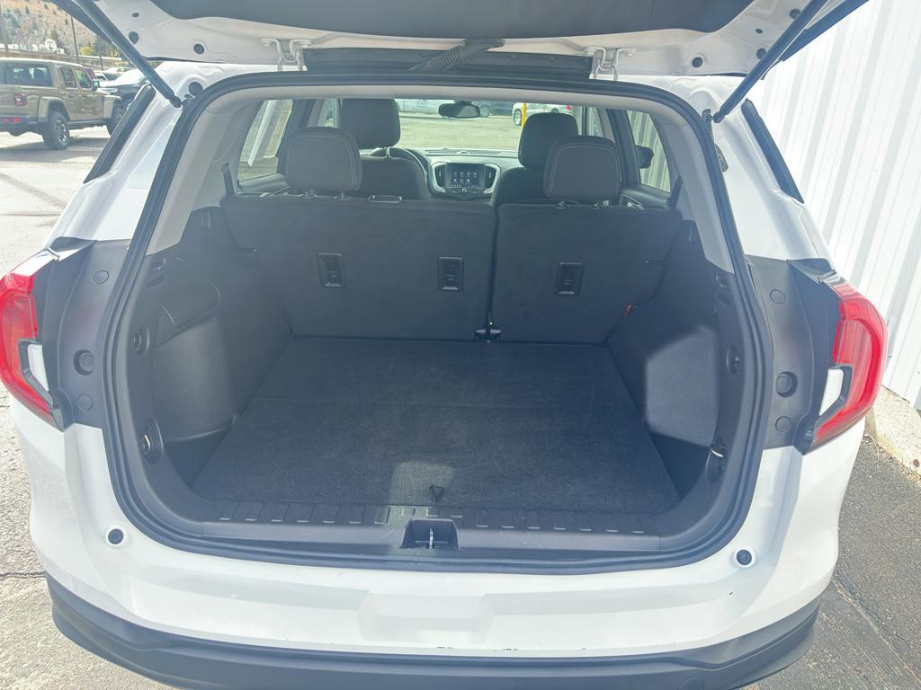 used 2024 GMC Terrain car, priced at $26,299