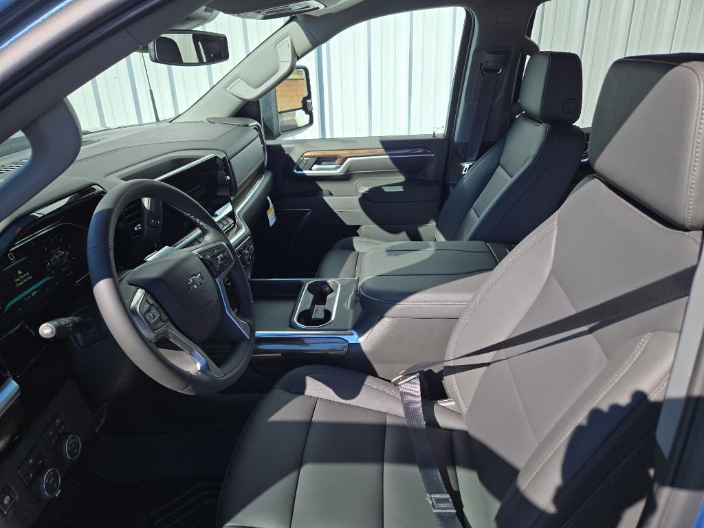 new 2026 Chevrolet Silverado 2500 car, priced at $75,996