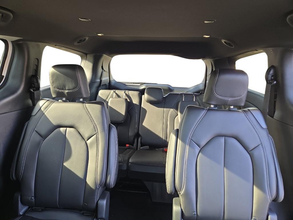 new 2026 Chrysler Pacifica car, priced at $45,923