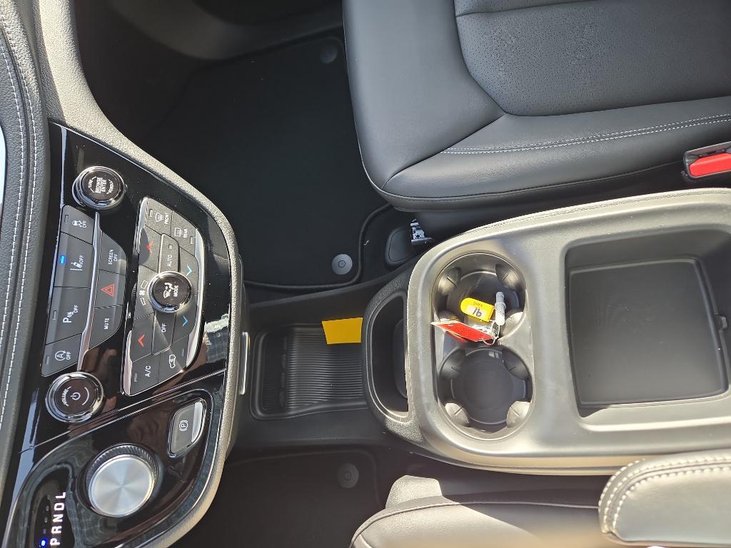 new 2026 Chrysler Pacifica car, priced at $45,923