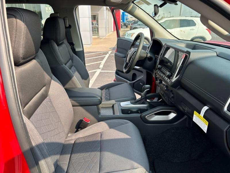 new 2025 Nissan Frontier car, priced at $43,770