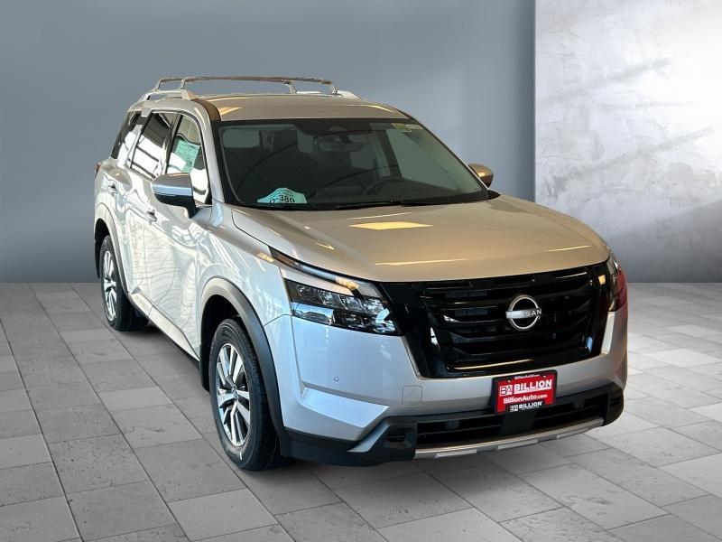 new 2025 Nissan Pathfinder car, priced at $48,095